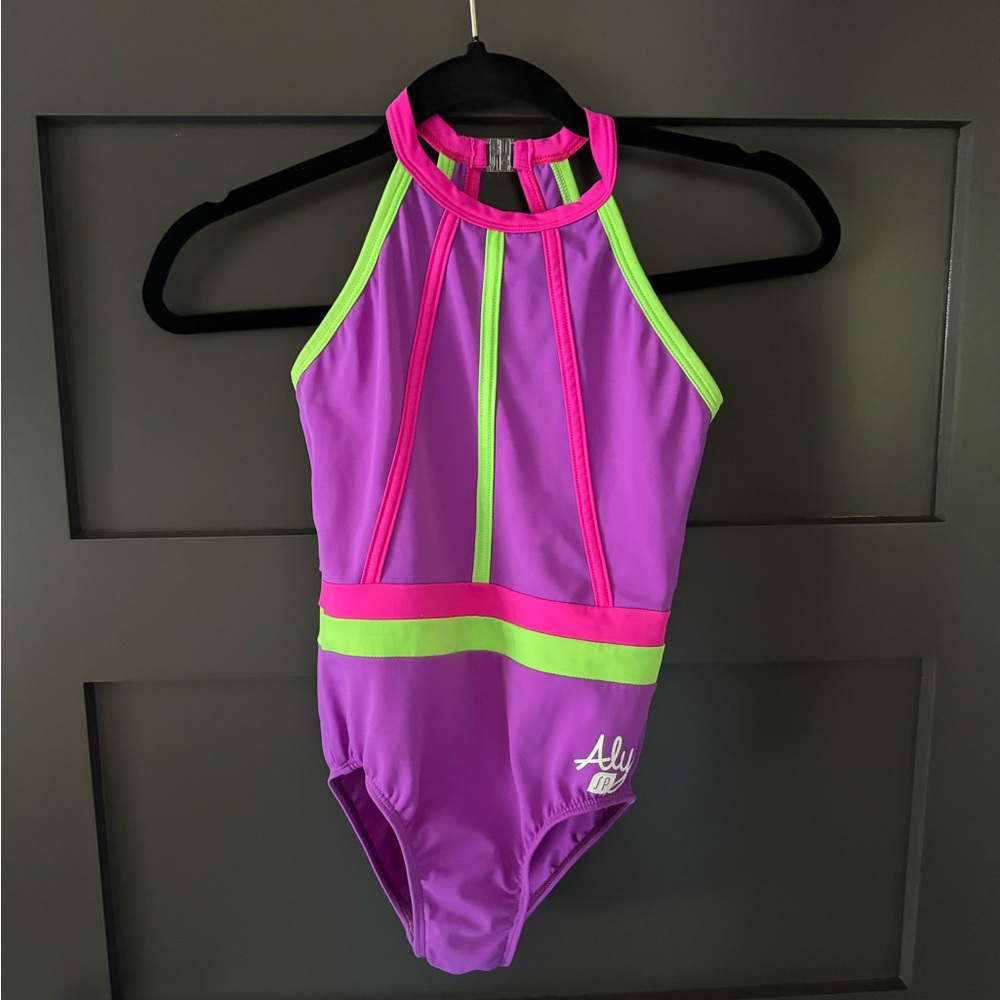 Sylvia P Aly Leotard sz 10
